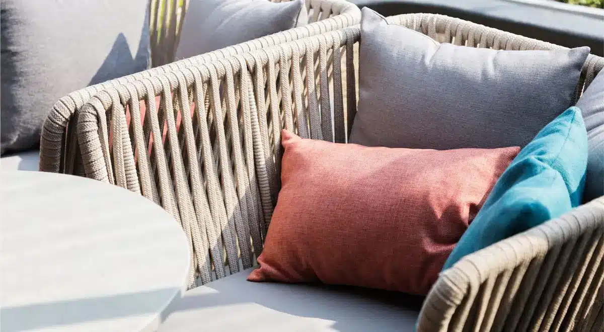 Zefiro Interiors also sells outdoor fabrics for sofas, armchairs and upholstery in Empoli and Florence