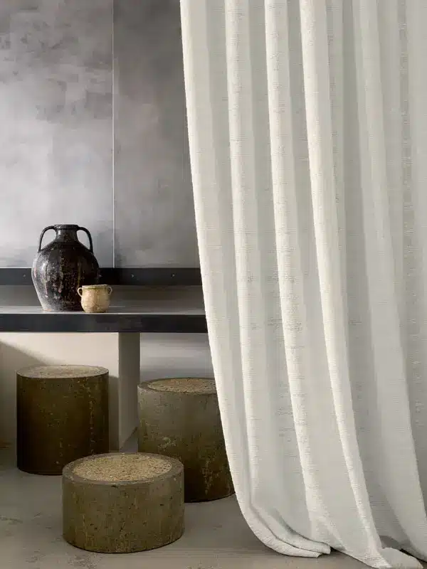 Linen fabric curtain from the Dolce Lino line by Elitis for which Zefiro Interiors is an official dealer